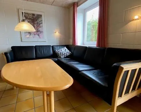 מלון דירות Efterskole 3*