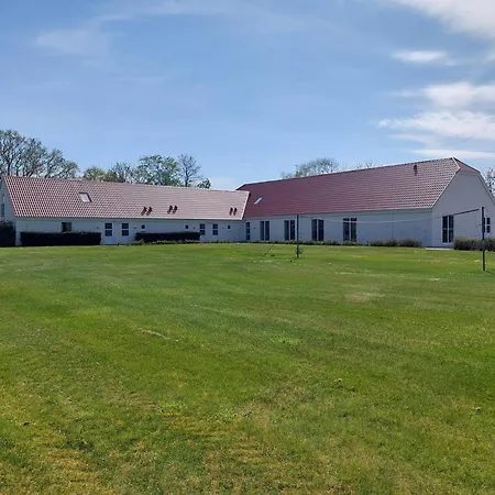 מלון דירות Efterskole