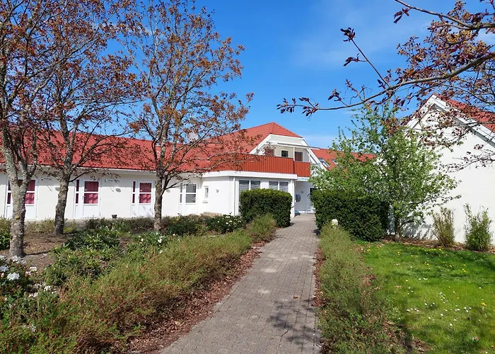 Efterskole Apartahotel 3*
