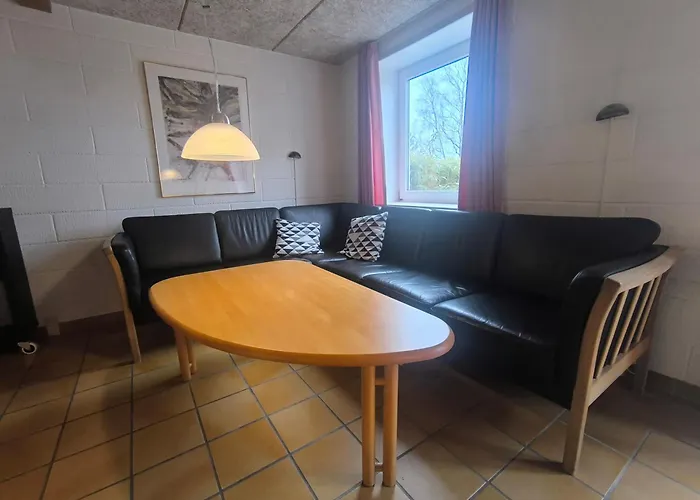 Apartahotel Efterskole 3*