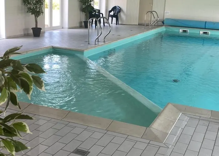 Efterskole Apartahotel 3*