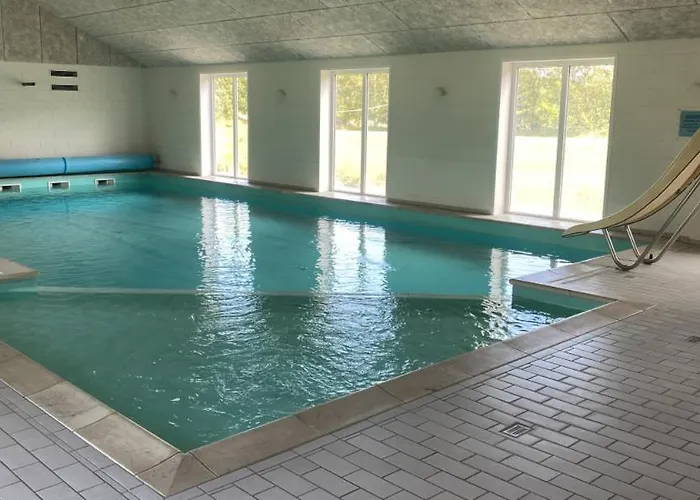 Apartahotel Efterskole 3*